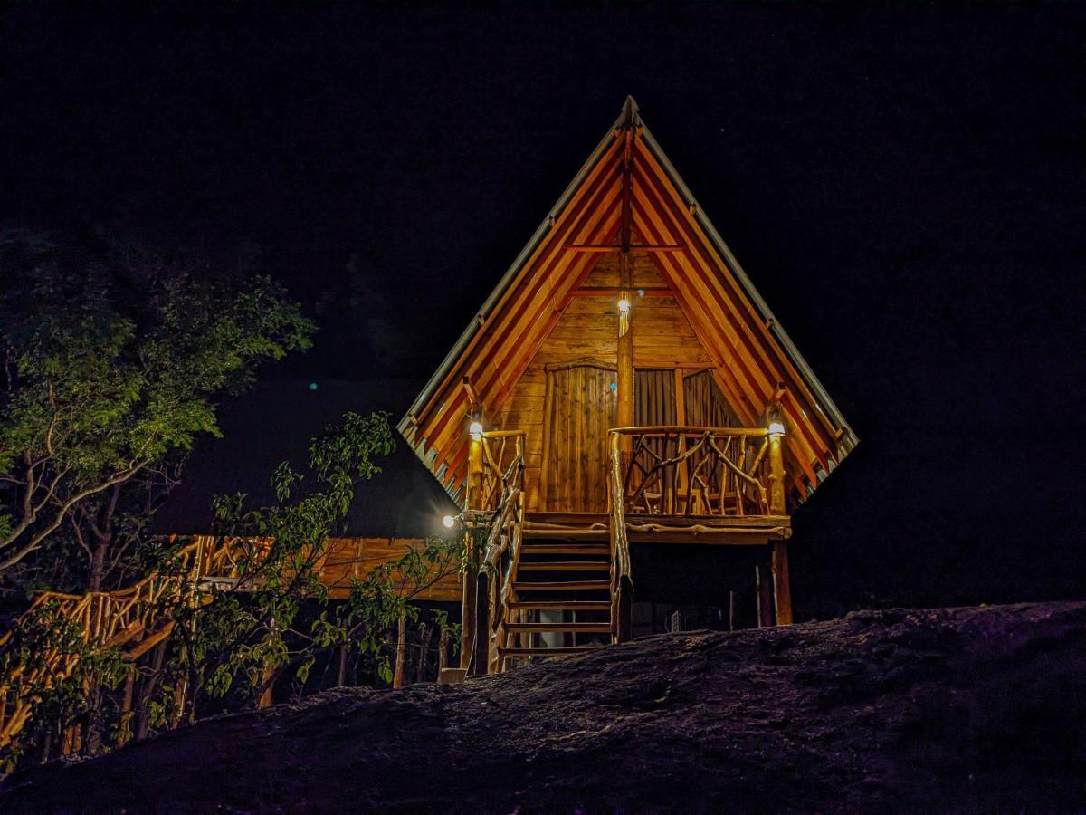 Wooden Cabana Sigiriya Exterior photo