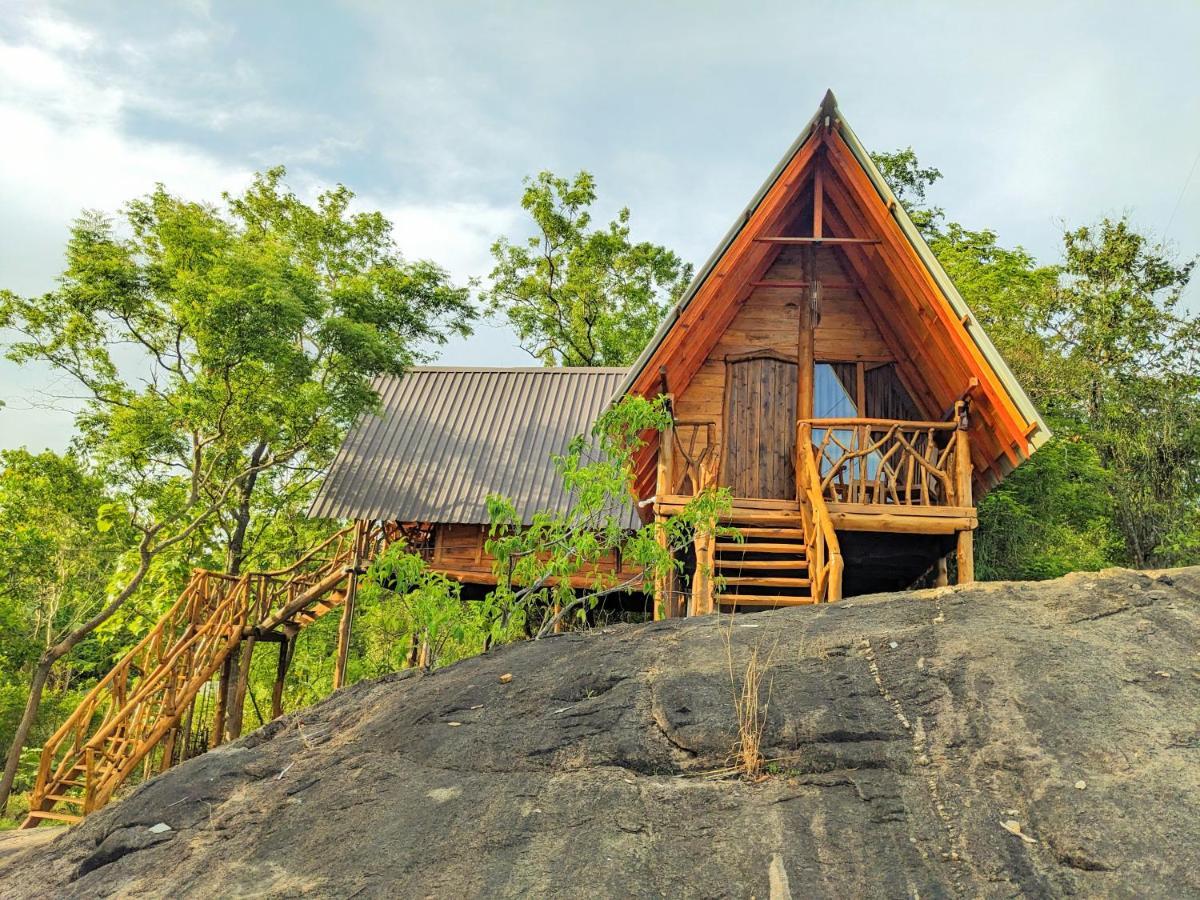 Wooden Cabana Sigiriya Exterior photo